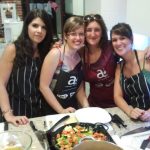 Spanisch Sprachgruppe beim Kochen