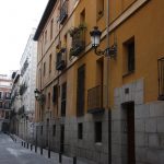 Calle típica del Barrio de las Letras, Madrid