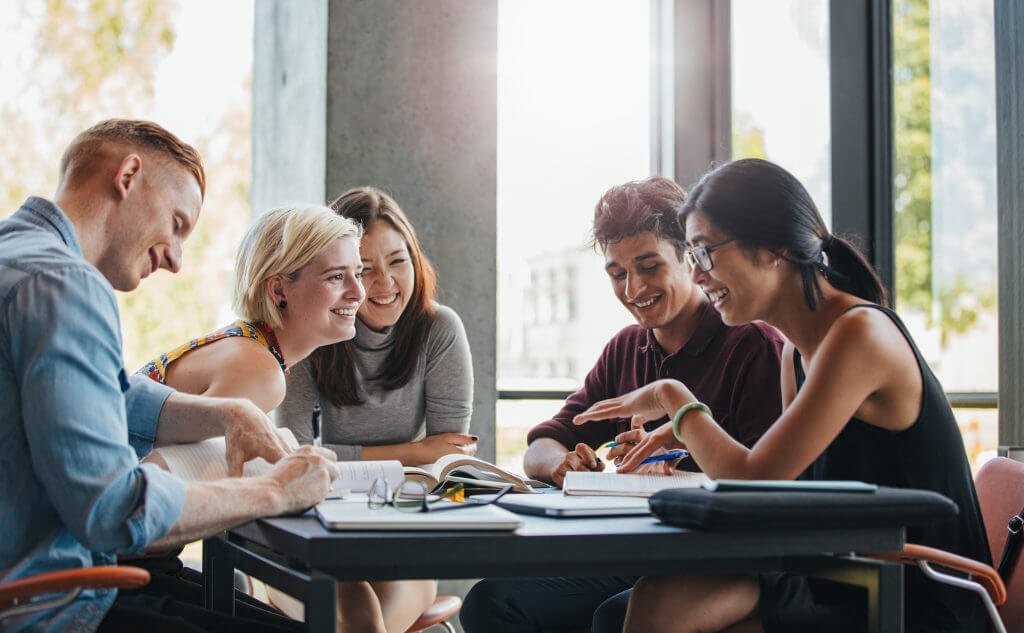 Conversation Club Café y Noticias