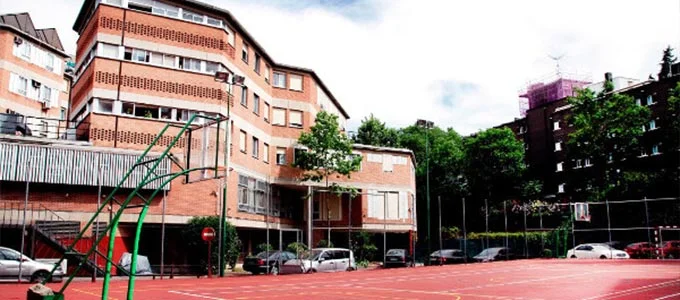 Summer university residence