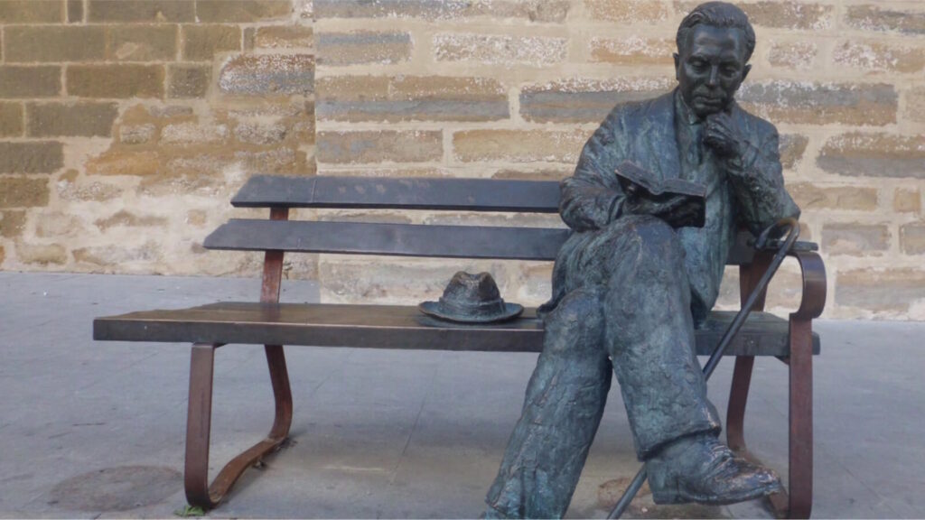Estatua Antonio Machado Jaen